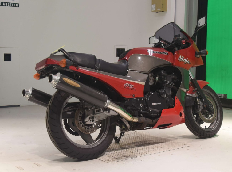 Мотоцикл Kawasaki GPZ900R с пробегом 44905 km