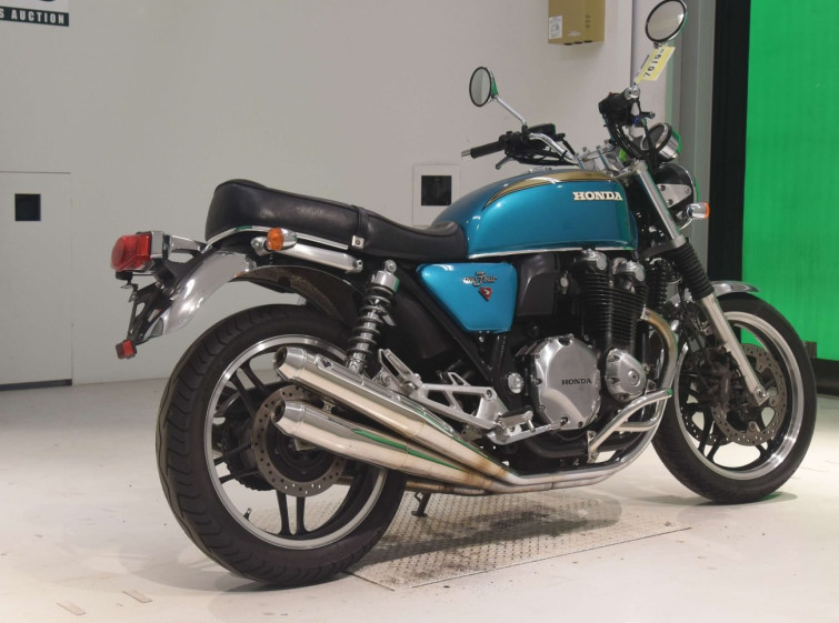 Мотоцикл Honda CB1100 з пробігом 28082 km