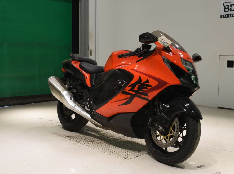 Мотоцикл Suzuki GSX1300R HAYABUSA с пробегом 10696 km