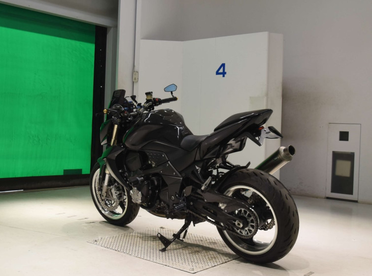 Мотоцикл Kawasaki Z1000 з пробігом 36486 km