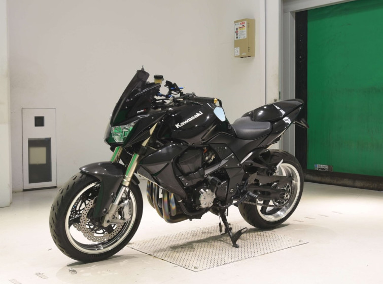 Мотоцикл Kawasaki Z1000 з пробігом 36486 km