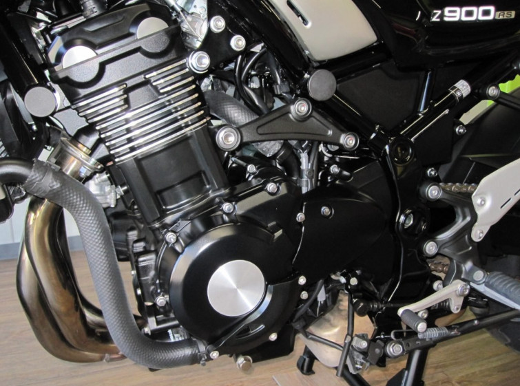 Мотоцикл Kawasaki Z900RS з пробігом 8708 km