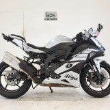 Мотоцикл Kawasaki ZX-4R SE с пробегом 4928 km