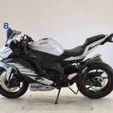 Мотоцикл Kawasaki ZX-4R SE с пробегом 4928 km