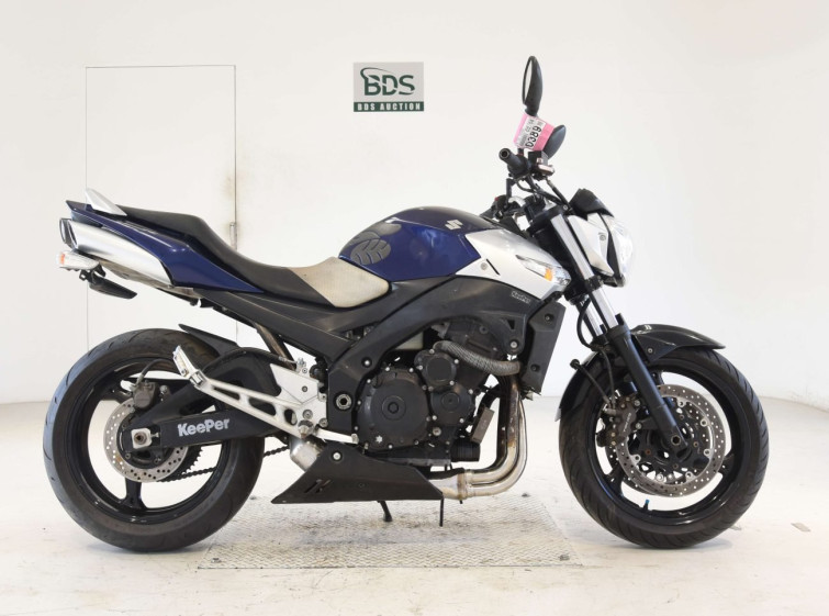 Мотоцикл Suzuki GSR400 з пробігом 25208 km