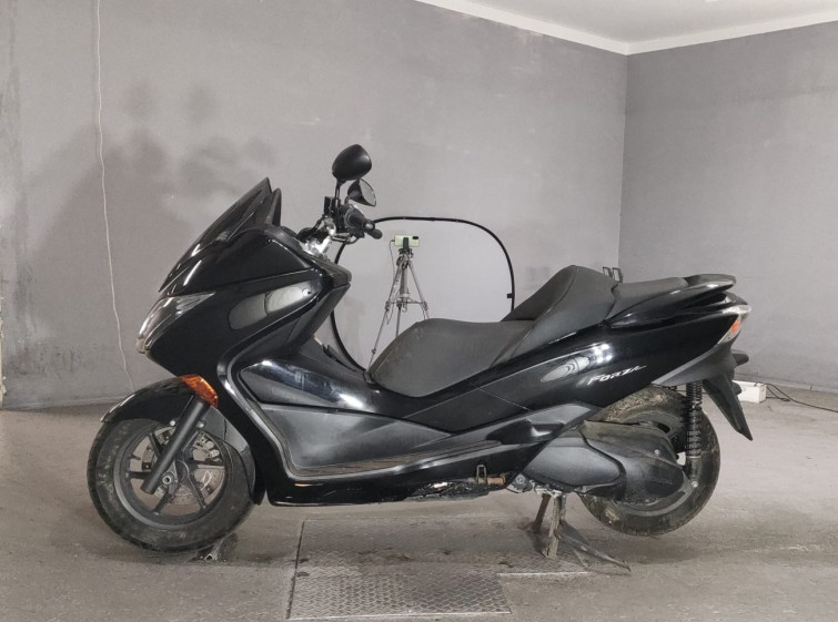 Мотоцикл Honda FORZA Z