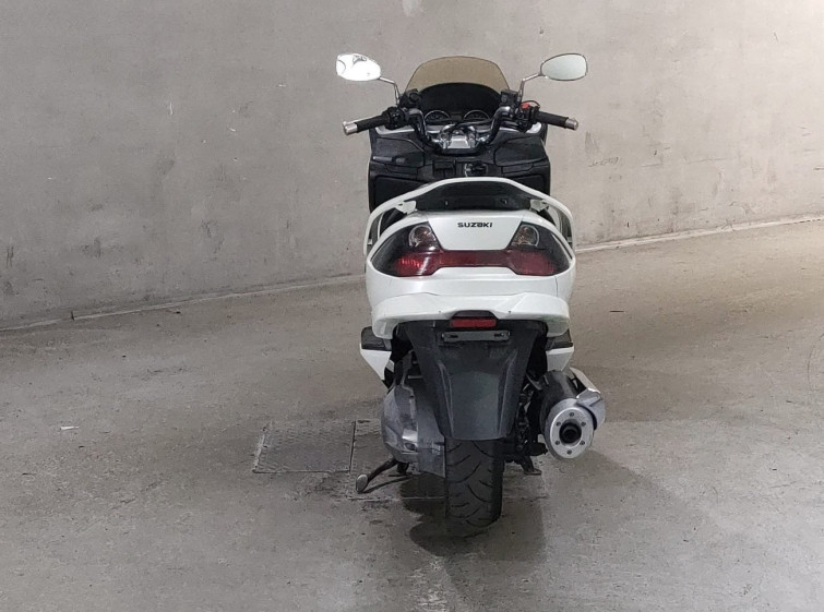 Мотоцикл Suzuki SKYWAVE 250S с пробегом 34170 km