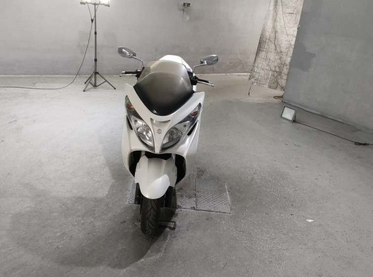 Мотоцикл Suzuki SKYWAVE 250S с пробегом 34170 km