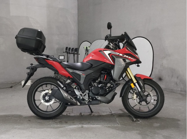 Мотоцикл Honda CB200XA з пробігом 6095 km