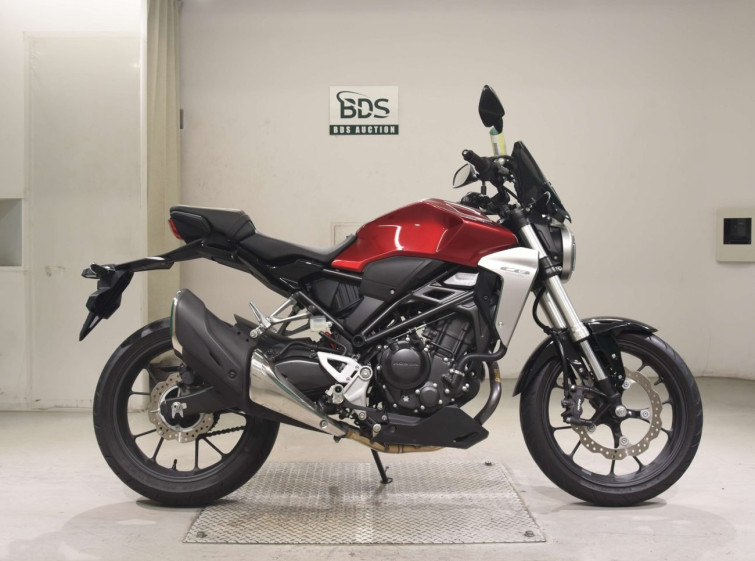 Мотоцикл Honda CB250RA з пробігом 7119 km