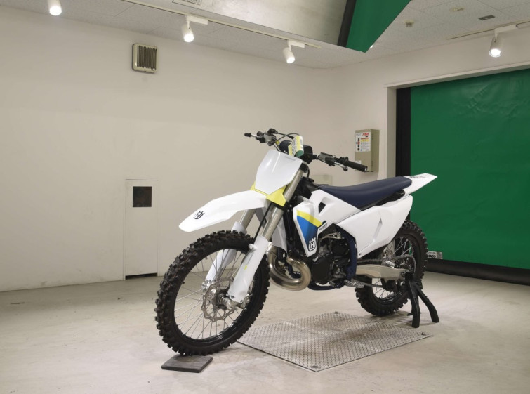 Мотоцикл Husqvarna TC250