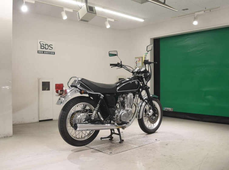 Мотоцикл Yamaha SR400 з пробігом 16296 km