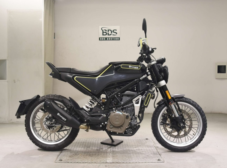 Мотоцикл Husqvarna SVARTPILEN 401 с пробегом 7362 km