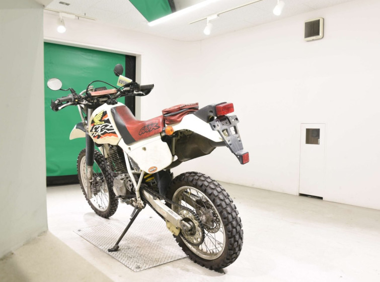 Мотоцикл Honda XR600R с пробегом 43155 km