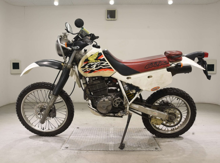 Мотоцикл Honda XR600R с пробегом 43155 km