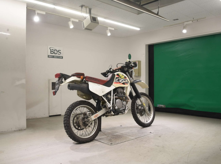Мотоцикл Honda XR600R с пробегом 43155 km