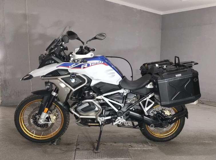Мотоцикл BMW R1250GS с пробегом 11625 km