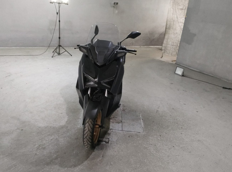 Мотоцикл Yamaha X-MAX250 з пробігом 15360 km
