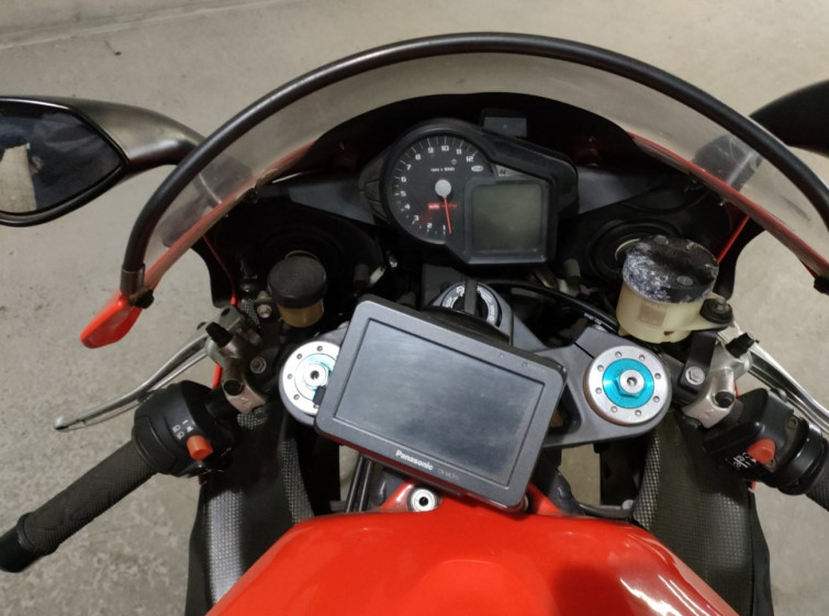 Мотоцикл Aprilia RSV1000R с пробегом 28342 km