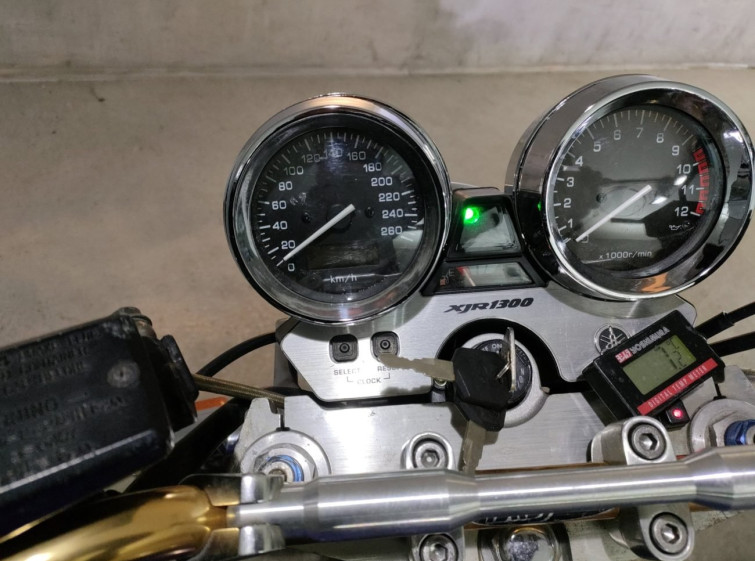 Мотоцикл Yamaha XJR1300