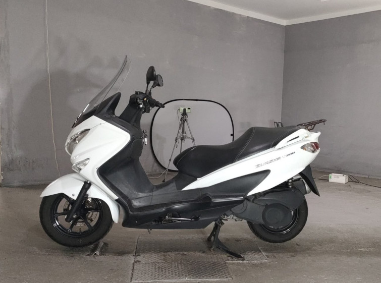 Мотоцикл Suzuki BURGMAN200 з пробігом 46662 km