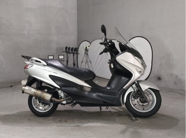 Мотоцикл Suzuki BURGMAN200 з пробігом 16920 km