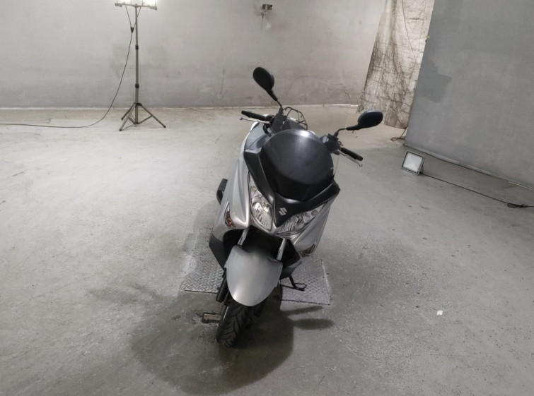 Мотоцикл Suzuki BURGMAN200 з пробігом 16920 km