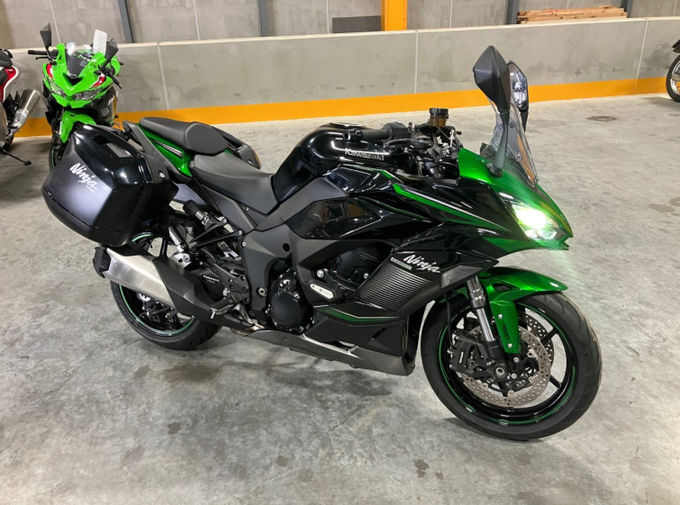 Мотоцикл Kawasaki ninja 1000 sx з пробігом 8494 km