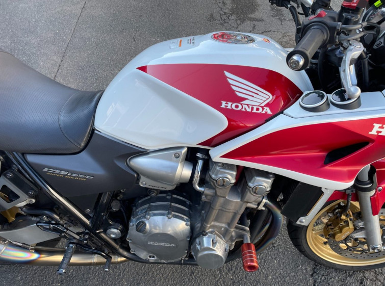 Мотоцикл Honda CB1300SF з пробігом 51748 km