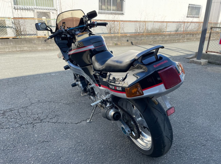 Мотоцикл Kawasaki NINJA ZX-10R з пробігом 6892 km