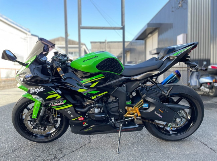 Мотоцикл Kawasaki NINJA ZX-6R з пробігом 10451 km