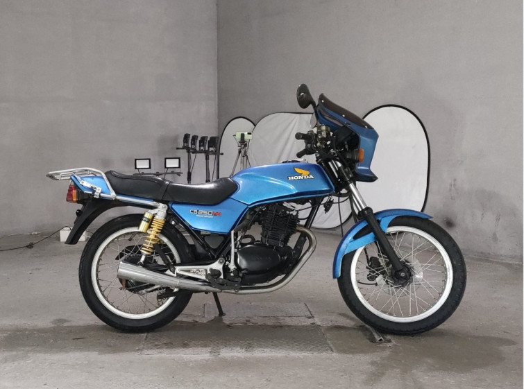 Мотоцикл Honda CB250RS з пробігом 15324 km