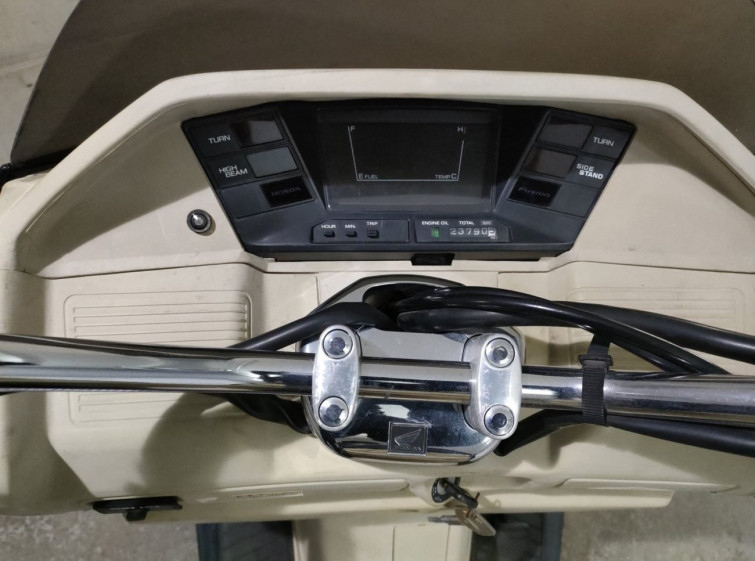 Мотоцикл Honda FUSION X с пробегом 23790 km