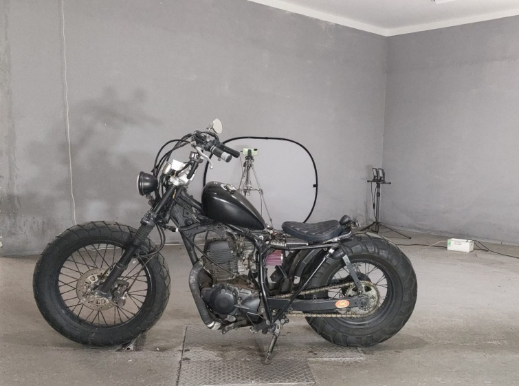 Мотоцикл Yamaha TW200 з пробігом 12653 km