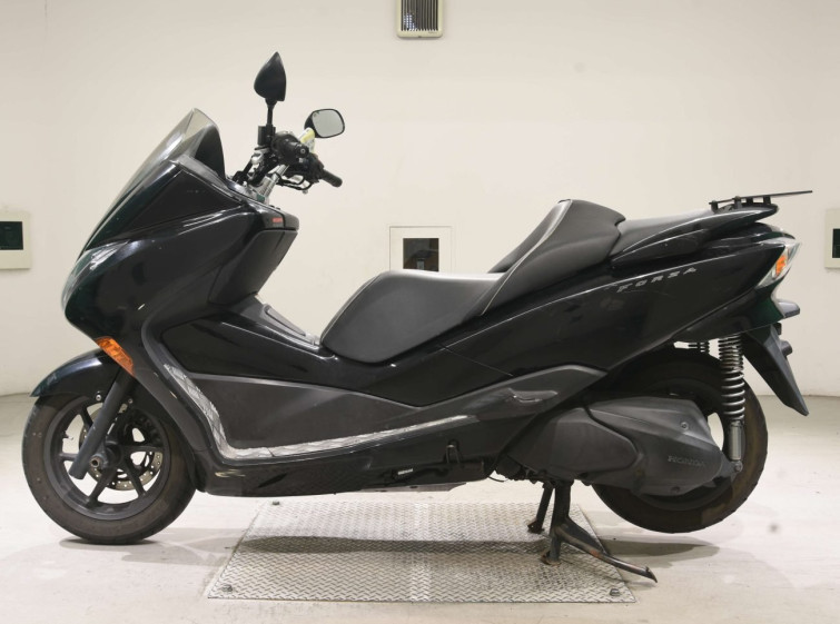 Мотоцикл Honda FORZA Z з пробігом 111285 km