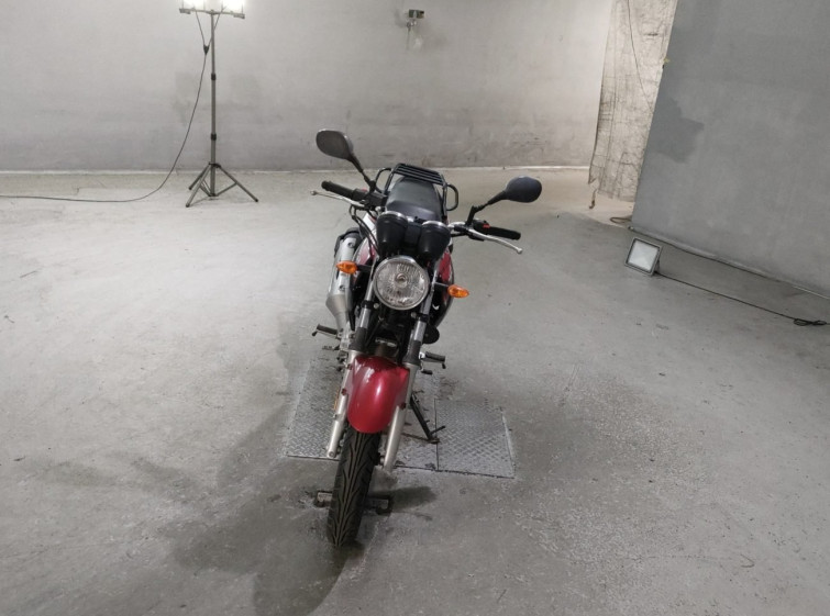 Мотоцикл Yamaha YBR250 з пробігом 8358 km