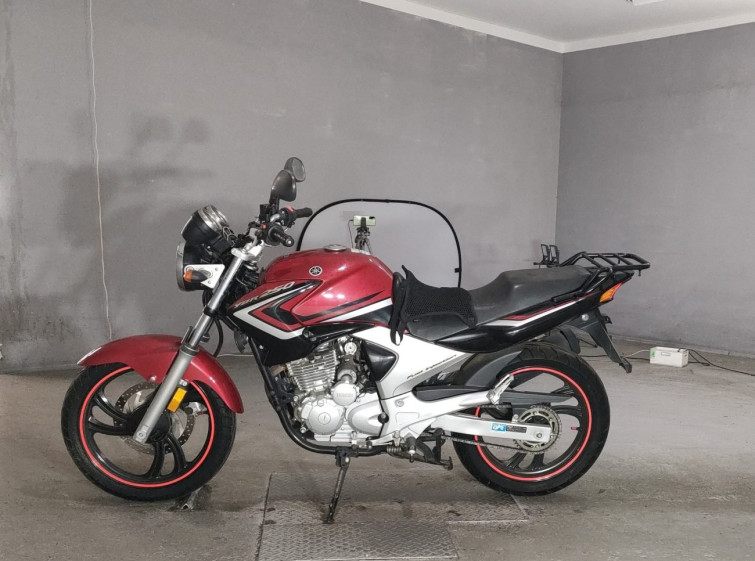 Мотоцикл Yamaha YBR250 з пробігом 8358 km