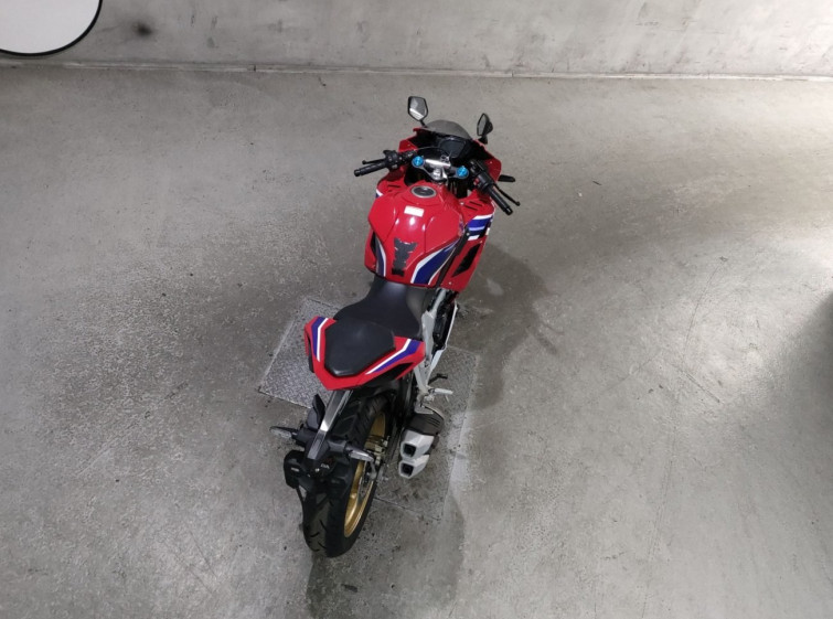 Мотоцикл Honda CBR250RR з пробігом 3938 km