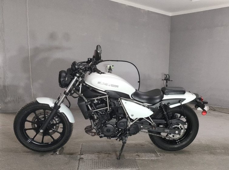 Мотоцикл Kawasaki ELIMINATOR 400 з пробігом 3772 km