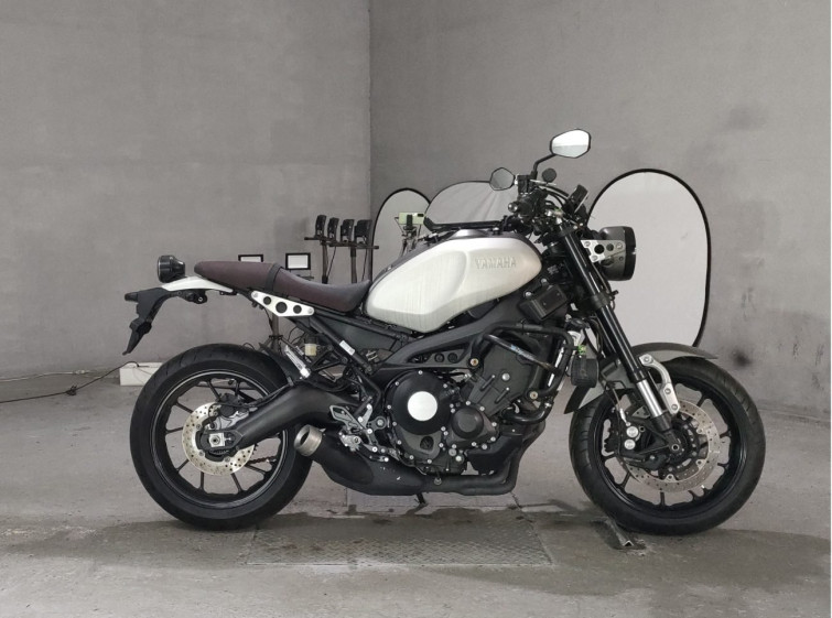 Мотоцикл Yamaha XSR900 з пробігом 10261 km