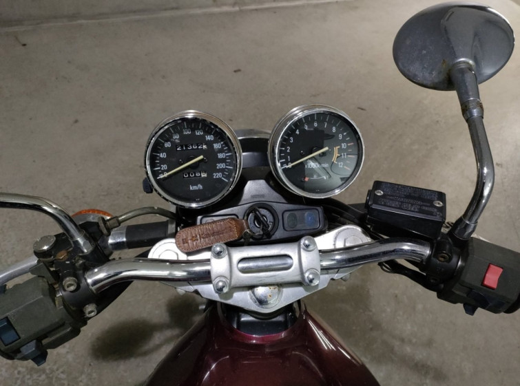 Мотоцикл Kawasaki ZEPHYR550 с пробегом 21362 km