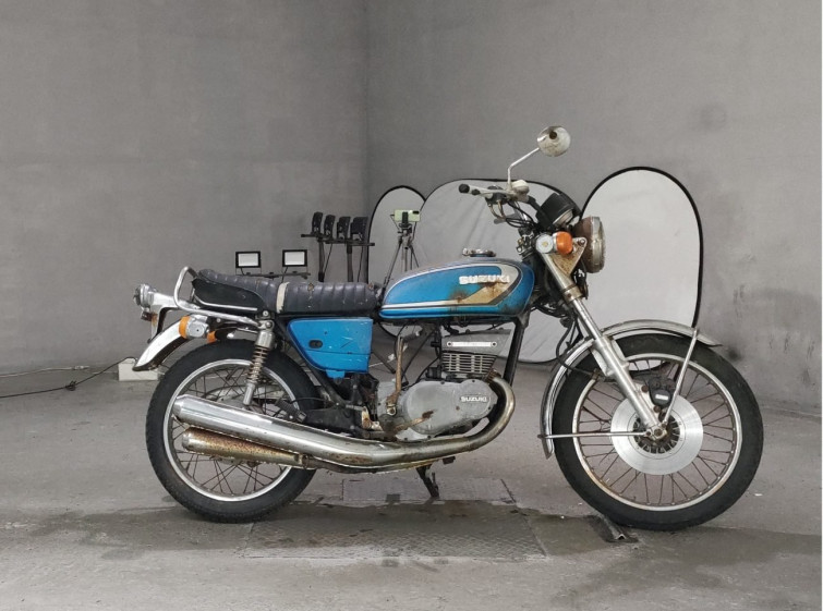 Мотоцикл Suzuki GT380 з пробігом 23865 km