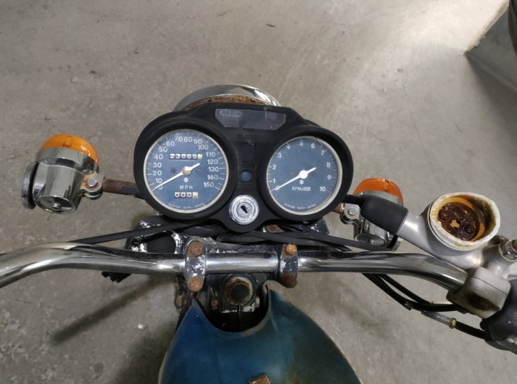 Мотоцикл Suzuki GT380 з пробігом 23865 km