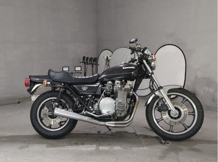 Мотоцикл Kawasaki Z1000LTD з пробігом 35623 km