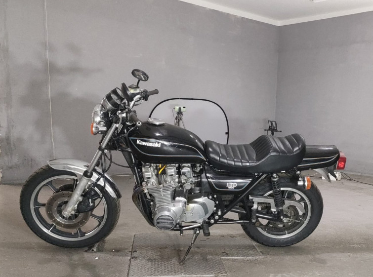 Мотоцикл Kawasaki Z1000LTD з пробігом 35623 km