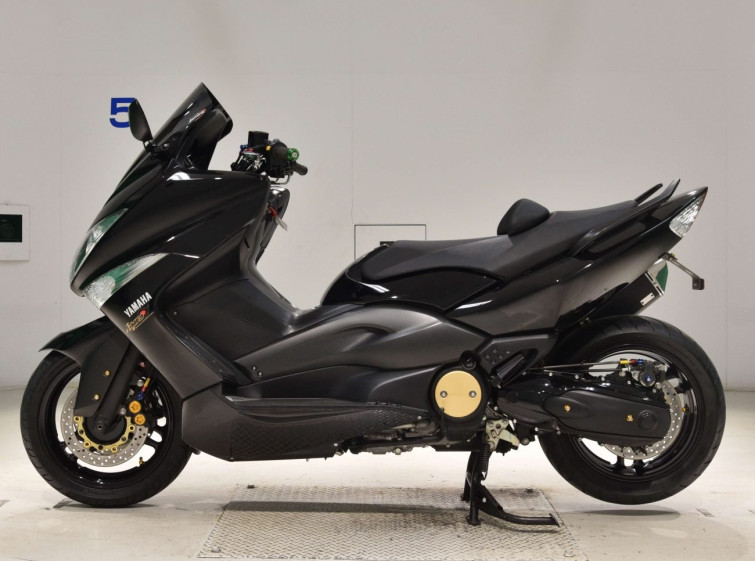 Мотоцикл Yamaha T-MAX500 з пробігом 3214 km