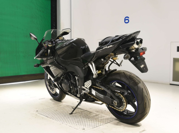 Мотоцикл Honda CBR1000RR з пробігом 60243 km