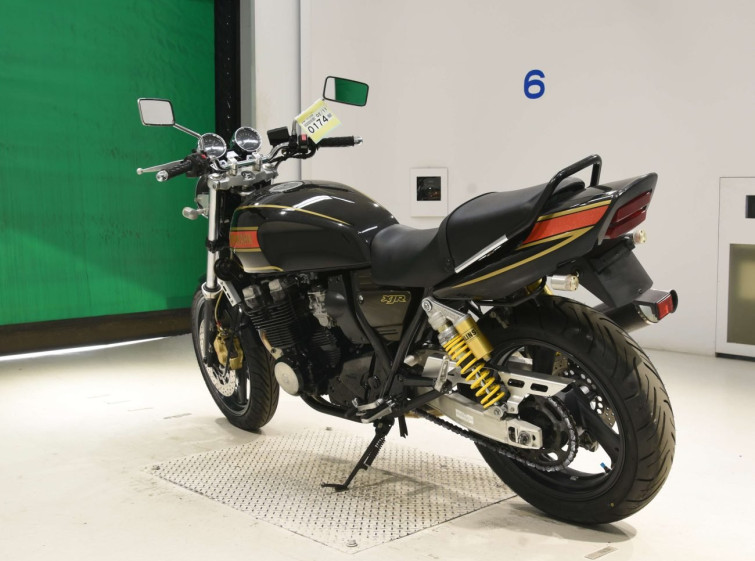 Мотоцикл Yamaha XJR400 с пробегом 22431 km