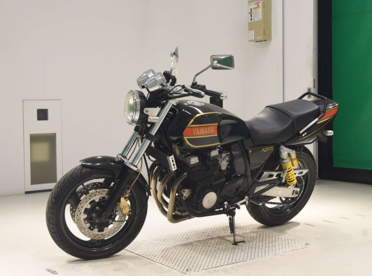 Мотоцикл Yamaha XJR400 с пробегом 22431 km