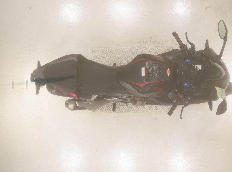 Мотоцикл Honda CBR400R с пробегом 6995 km